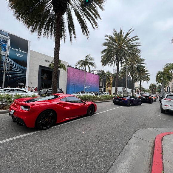 Meet your Posher, House of Valjean - Picture 6 of 8